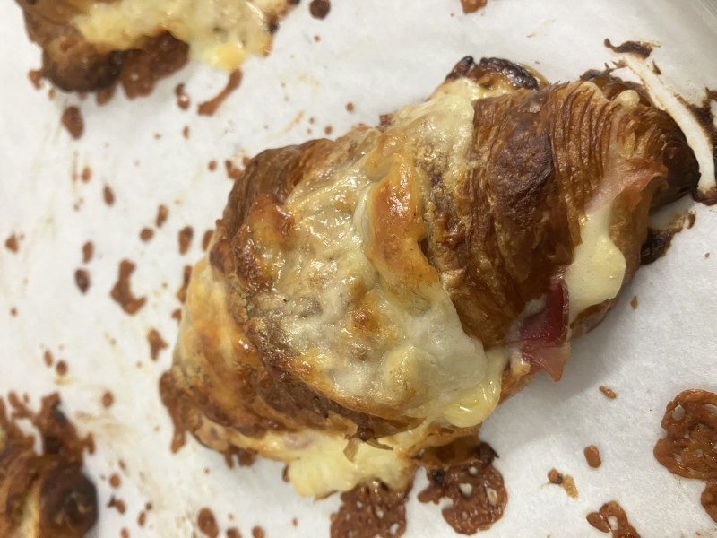 Cheese & Ham Croissant